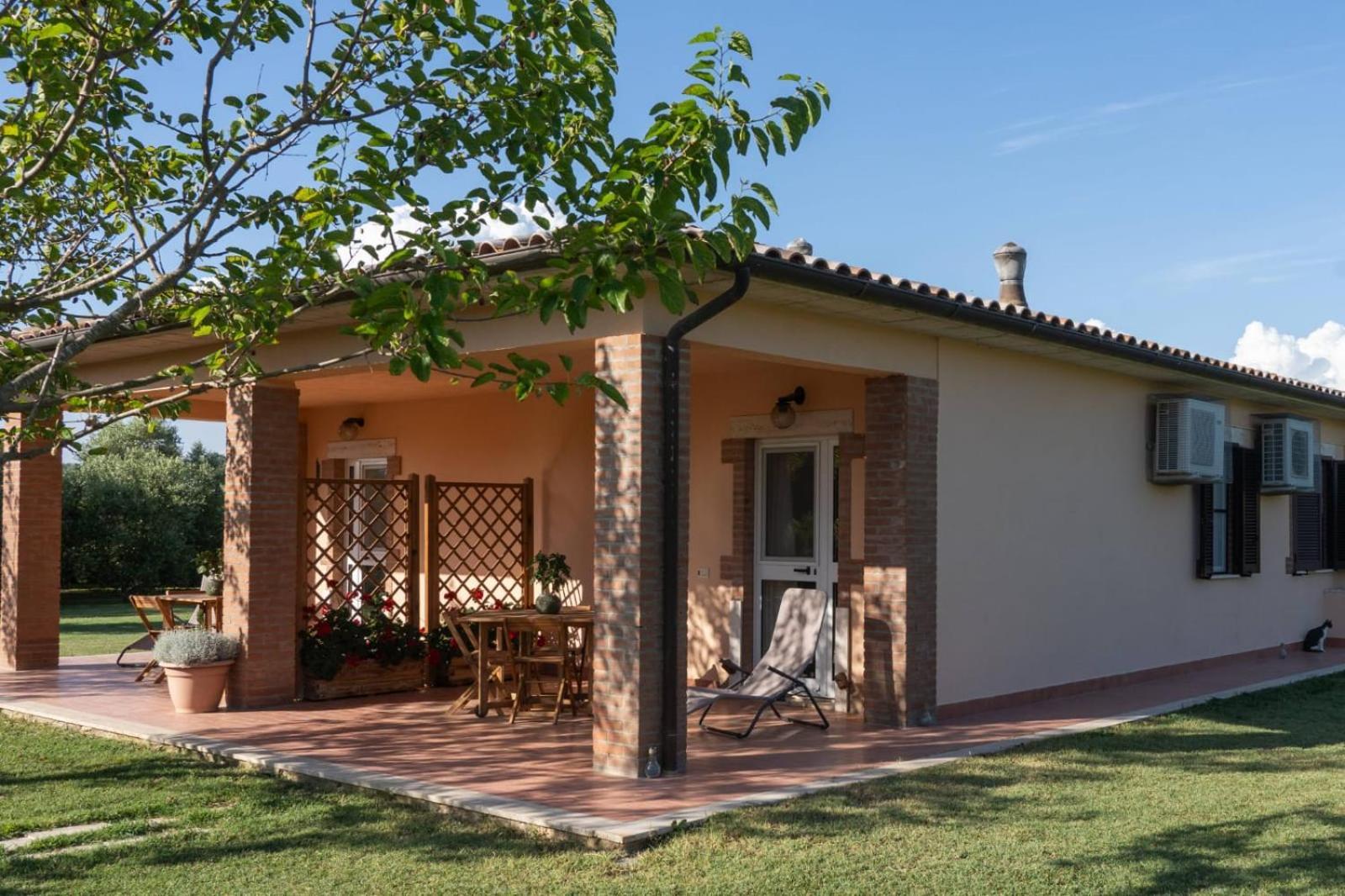 Agriturismo Lungo Albegna Manciano Bagian luar foto