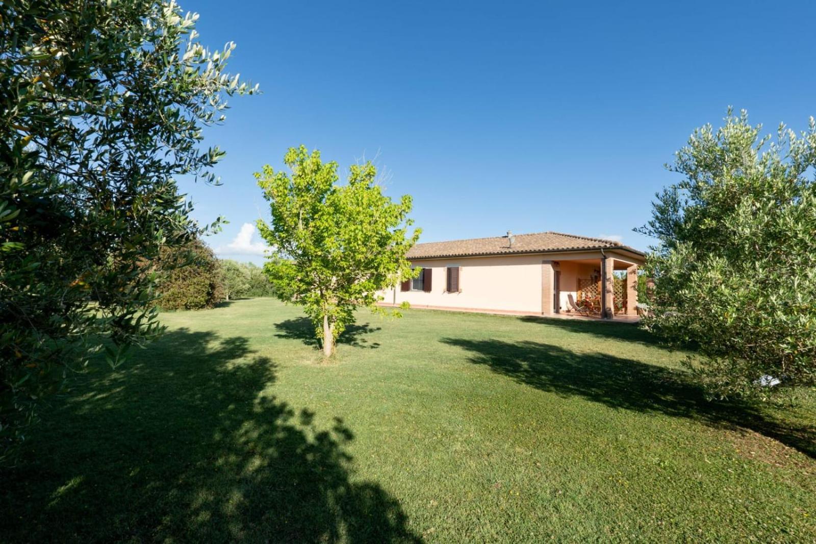 Agriturismo Lungo Albegna Manciano Bagian luar foto